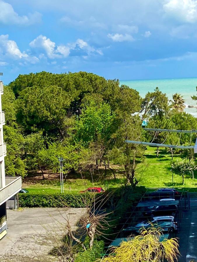Apartment Montesilvano Marina Екстериор снимка